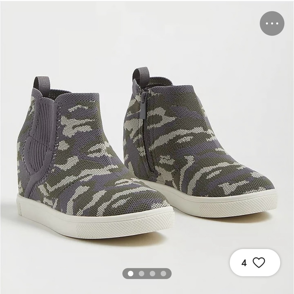 Stylish Gray Camouflage Kids Shoes